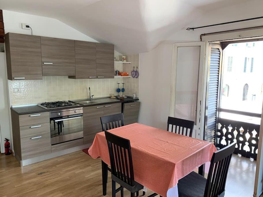 Casa Rino: Vacanze In Casetta...... Dongo Zewnętrze zdjęcie